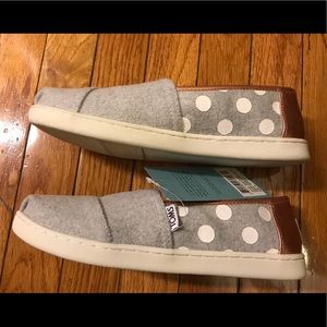 drizzle dots felt women's classics
